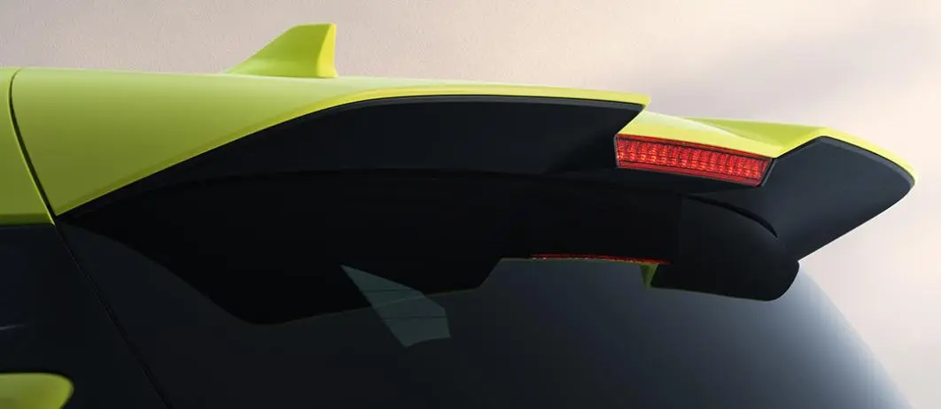 Visibilitas Unggul dengan Lampu Rem LED